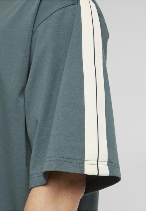 Produktbild Urban Classics Tennis Core Tee - 189363 (M)