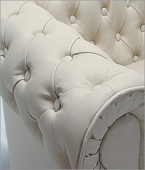 Actual product image Beliani Chesterfield