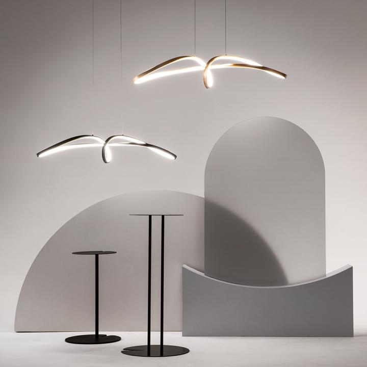 Produktbild Maytoni Curve LED Pendelleuchte, Hängeleuchte 42W Schwarz 85Ra Neutralweiss (2800 lm)