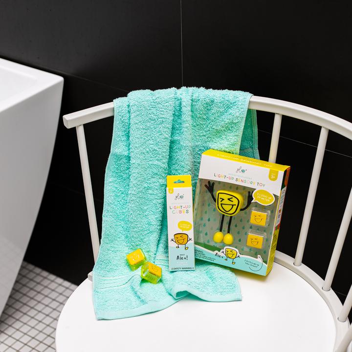 Actual product image GLO Alex Light-Up Cubes