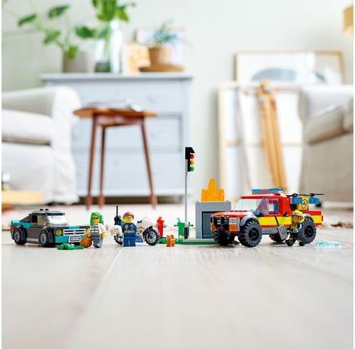 Produktbild LEGO Löscheinsatz und Verfolgungsjagd (60319, LEGO City)