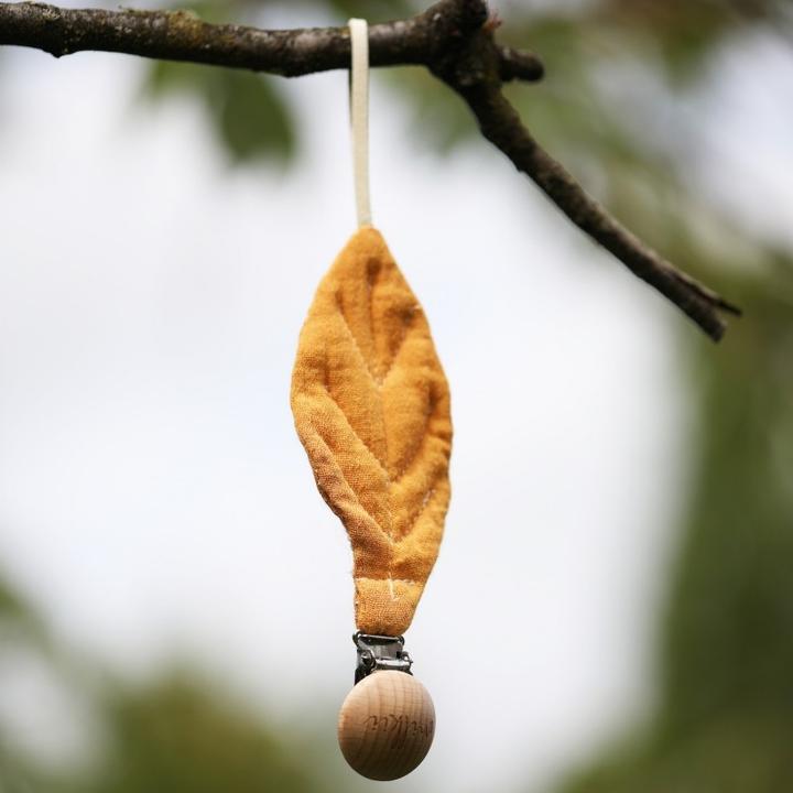 Actual product image Milkii Dummy chain Leaf, Mustard Yellow