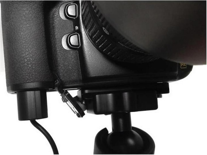 Produktbild Tether Tools Case Relay, Kuppler Zu Canon EOS 600/650/700D (Netzadapter)
