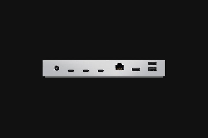 Actual product image Razer RC21-01690200-R3U1 (Thunderbolt, 8 ports)