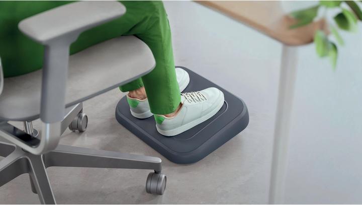 Actual product image Leitz Foot Rest Ergo adjustable (34 x 42 cm)