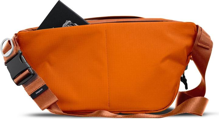 Actual product image Orbitkey Urban Sling Plus (6 l)