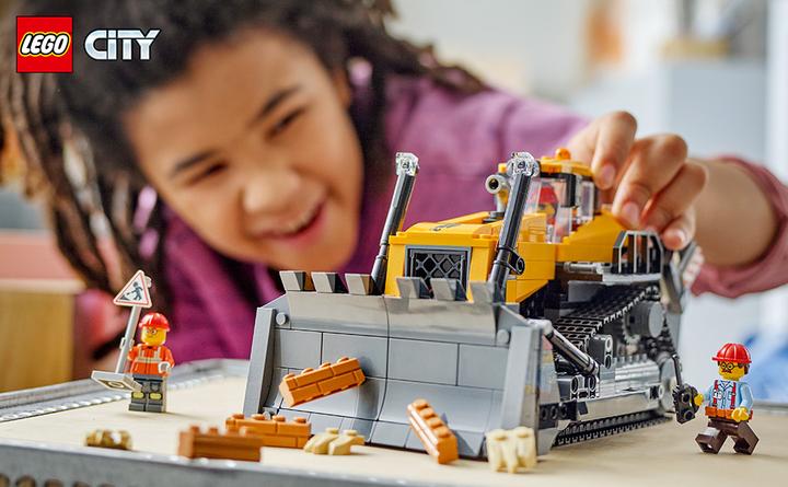 Actual product image LEGO Gelber Bulldozer mit Frontlader (60466)