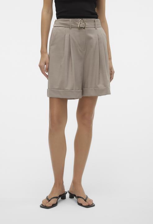 Vero Moda Vmjanne Hw Short Gold Buckle Shorts