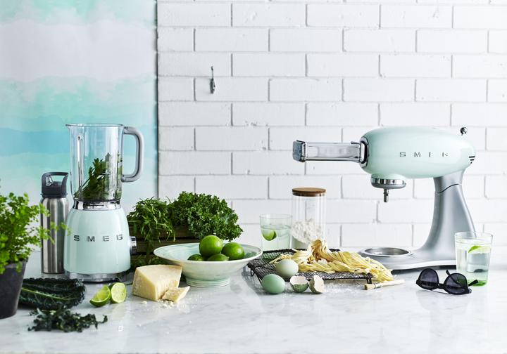 Produktbild Smeg Blf01pgeu (800 W)