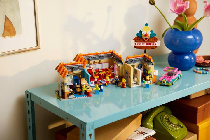 Image du produit LEGO Les Simpson : Krusty Burger (10352, LEGO Icons)