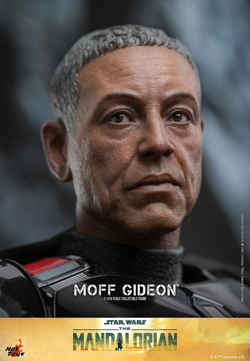 Actual product image Hot Toys Star Wars: The Mandalorian figurine 1/6 Moff Gideon 29 cm