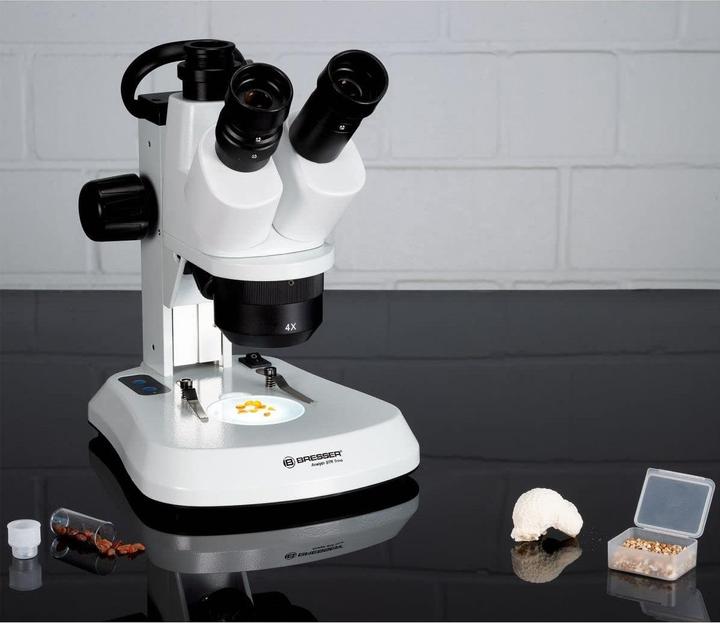 Produktbild Bresser Microscoop - Analyth STR Trino - 10x tot 40x Vergroting - Op- en Doorzichtmicroscoop