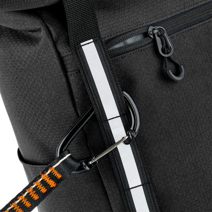 Actual product image Quadral Urban Commute Roll Top Backpack (18 l)