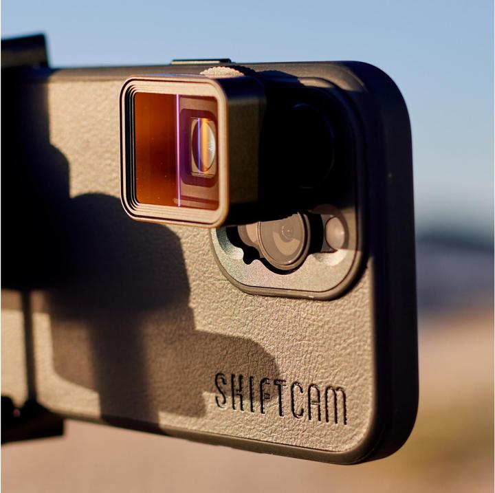 Produktbild ShiftCam Smartphone-Objektiv LensUltra 1.55x Anamorphic