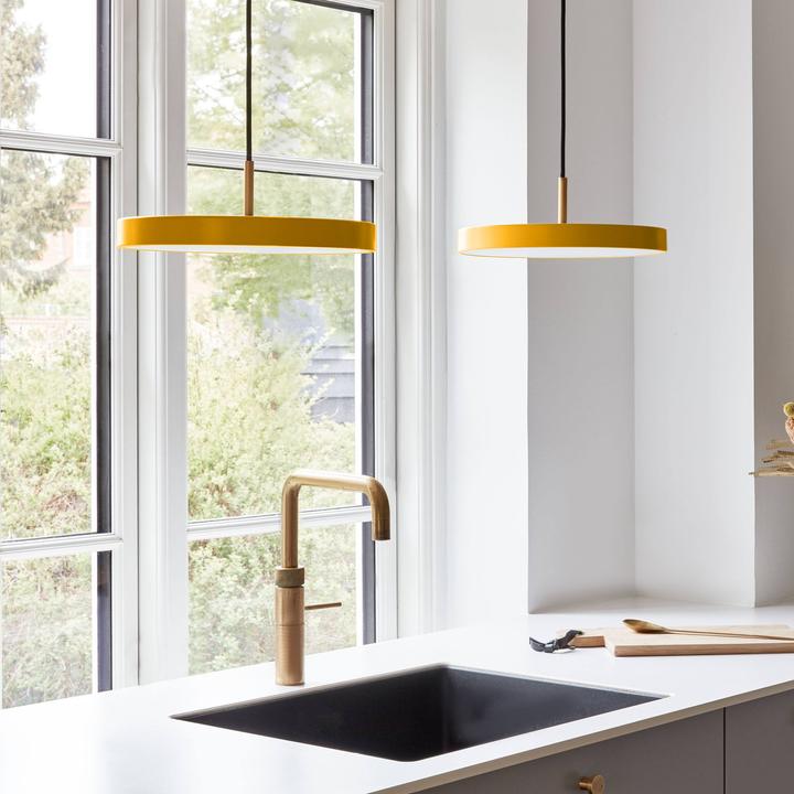 Actual product image Umage Asteria (900 lm)