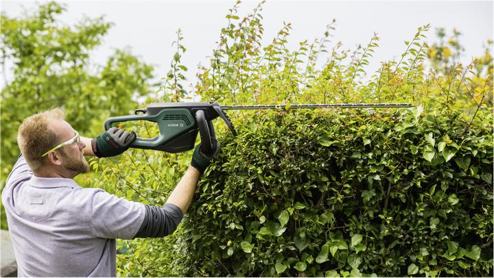Produktbild Bosch Home & Garden AdvancedHedgecut 65 (Netzbetrieb)