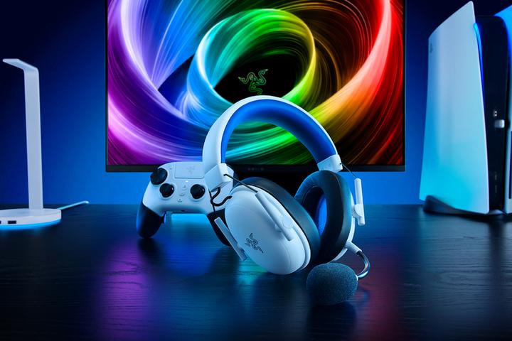 Actual product image Razer BlackShark V3 X Hyperspeed for PlayStation - White (Wireless)