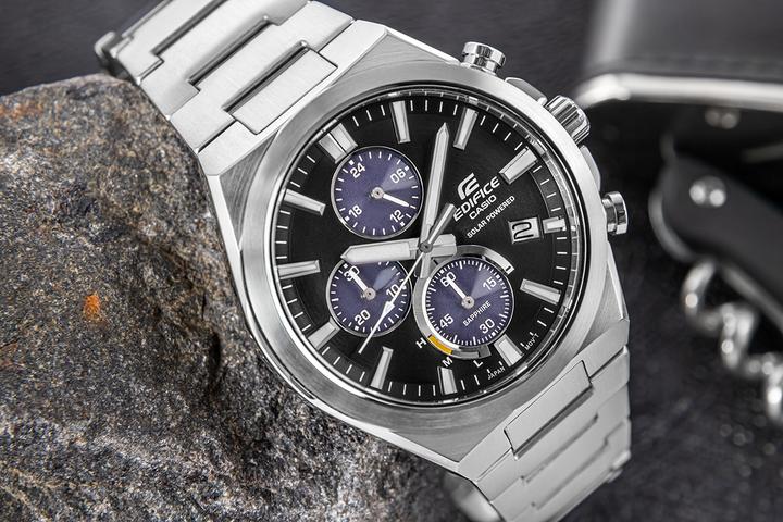 Produktbild Casio EFS-S630D-1AVUEF (Chronograph, Sportuhr, 44 mm)