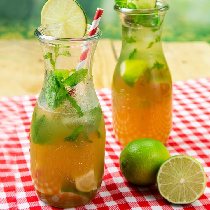 Actual product image Weck Juice bottle 530ml RR60 with lid (0.53 l)