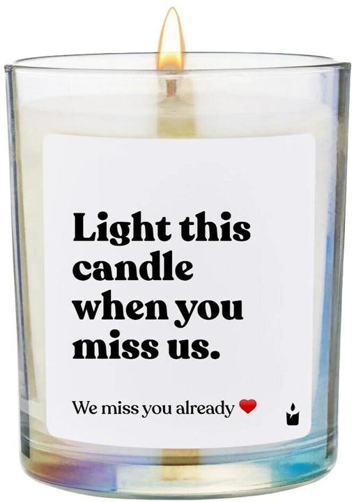 Image du produit Chatty Candles Bougie parfumée Woody Light this candle when you miss us.