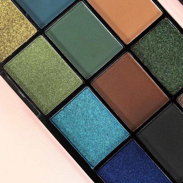 Actual product image Technic Eyeshadow Palette Spirit Guide