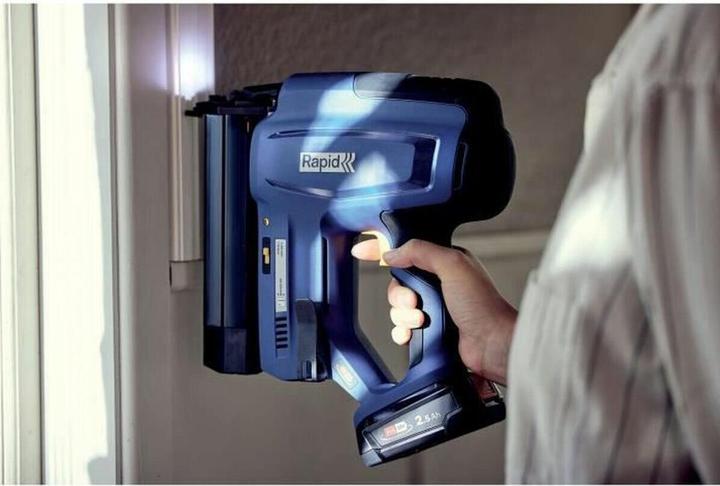 Actual product image Rapid BNX50 cordless nailer 18V P4A in case incl. battery and charger