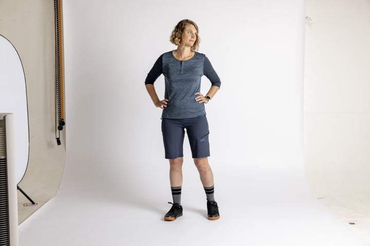 Produktbild iXS Women"s Carve X 3/4 Henley (36)