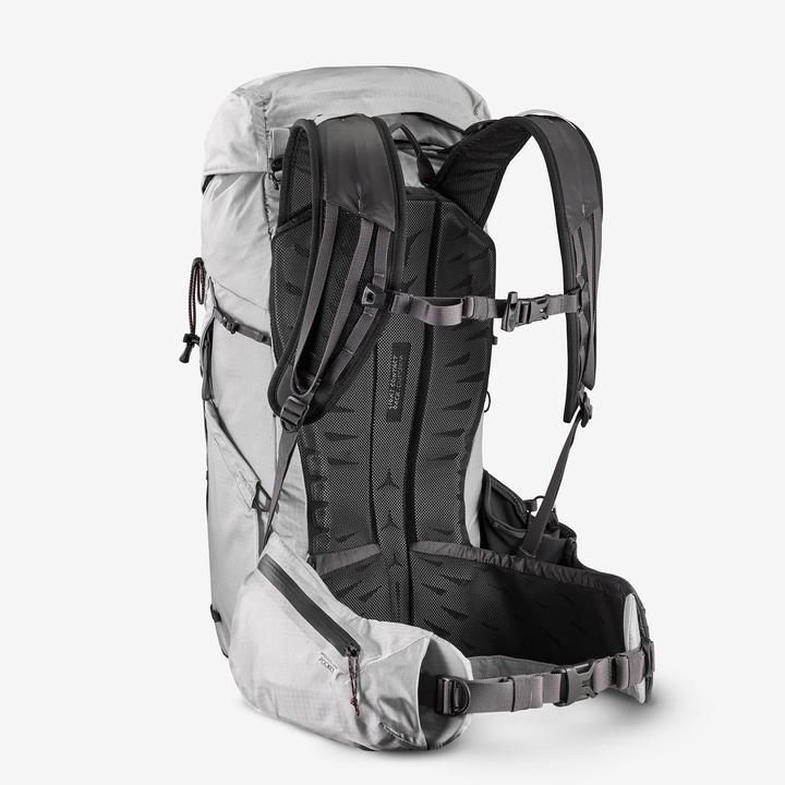 Actual product image Quechua MH900 (25 l)