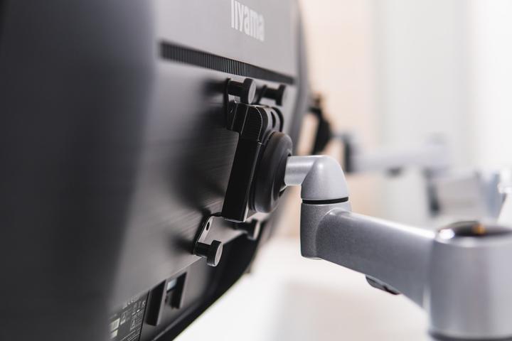 Actual product image Bakker Elkhuizen Space-arm, Dual Clamp VESA 75/100 (Table, 24", 7.50 kg)