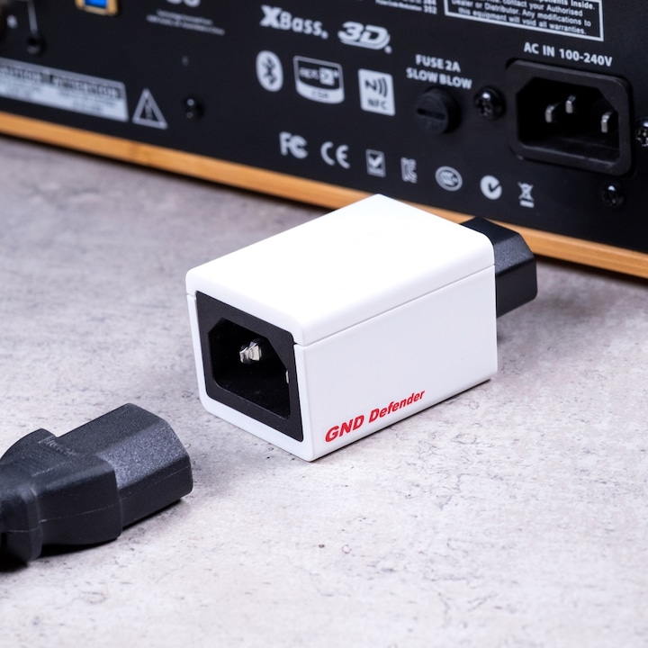 Actual product image iFi Audio GND Defender (C13, C13)