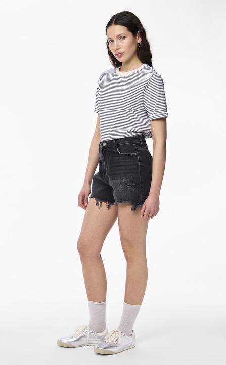 Actual product image Pieces PCSUMMER denim shorts (L)
