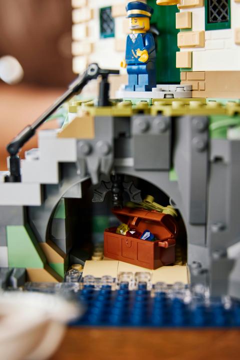 Image du produit LEGO Phare motorisé (21335, LEGO Ideas, LEGO difficiles à trouver)