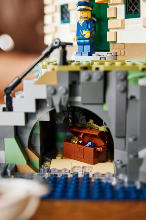 Produktbild LEGO Motorisierter Leuchtturm (21335, LEGO Ideas, LEGO Seltene Sets)