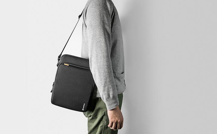 Produktbild tomtoc Sleeve Cover (iPad Air 2014 (2. Gen), iPad Pro 11 2020 (2. Gen), iPad Air 2020 (4. Gen), iPad Pro 10.5 2019 (2. Gen), iPad Air 2019 (3. Gen), iPad Pro 11 2018 (1. Gen), iPad Pro 10.5 2017 (1. Gen), iPad Air 2022 (5. Gen))