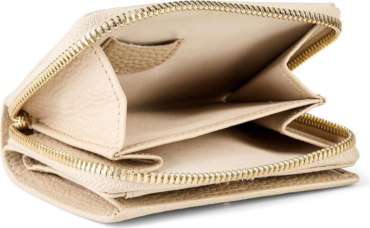 Actual product image Esquire Alexandria Wallet