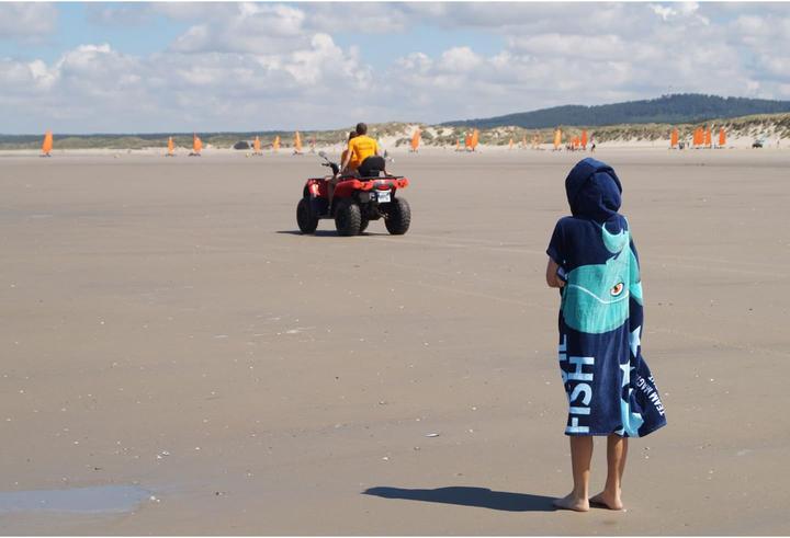 Produktbild Team Magnus Badeponcho für Kinder