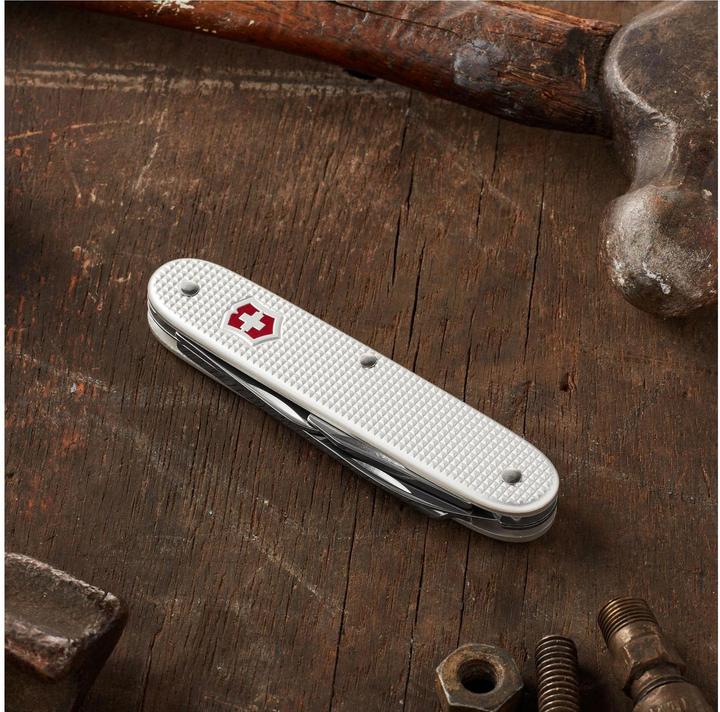 Actual product image Victorinox Swiss Army Knife Quantity