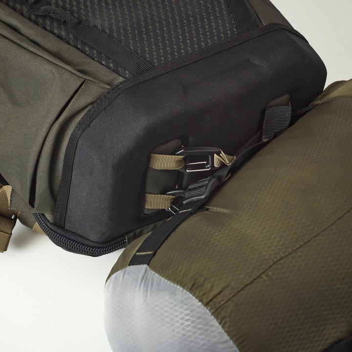 Actual product image Solognac CAMERA 900 (Camera shoulder bag, 35 l)