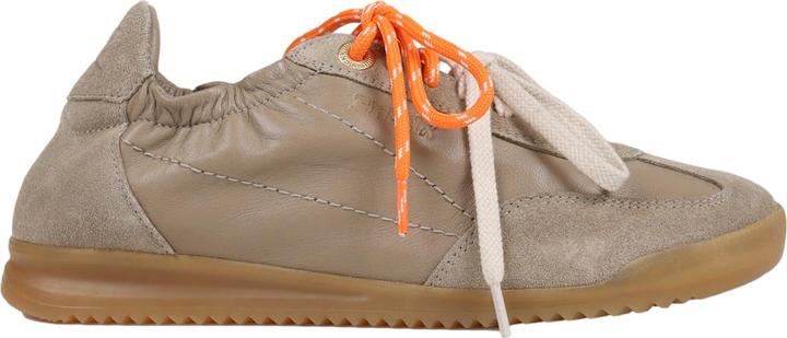 Gum, Sand