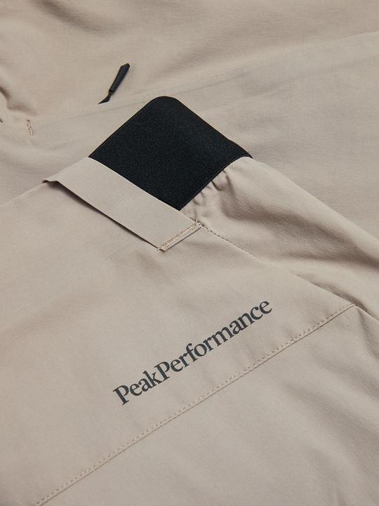 Actual product image Peak Performance Commuter Shorts (M)