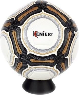 Immagine prodotto MADE Fussballgrösse 5 (5)