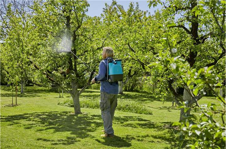 Actual product image Gardena Backpack sprayer (12 l)