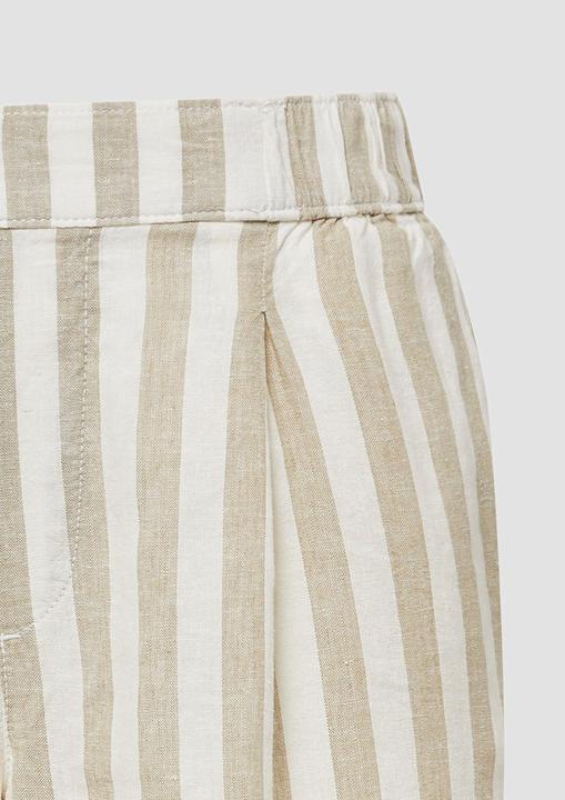 Produktbild S.Oliver Hose Shorts aus Leinenmix mit Eingrifftaschen (48)