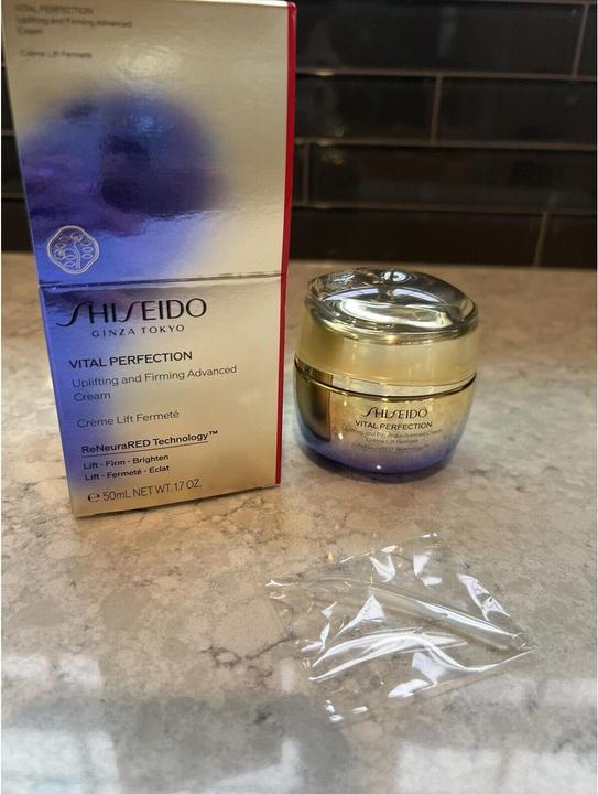 Produktbild Shiseido Vital Perfection (50 ml, 24h Creme)
