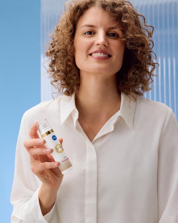 Immagine prodotto NIVEA Cellular Luminous630 3-in-1 CC Fluid (Valore medio)