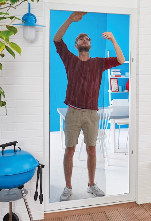 Image du produit tesa Moustiquaire COMFORT pour fenêtres, avec bande Velcro, autocollante, sans perçage (130 x 150 cm)