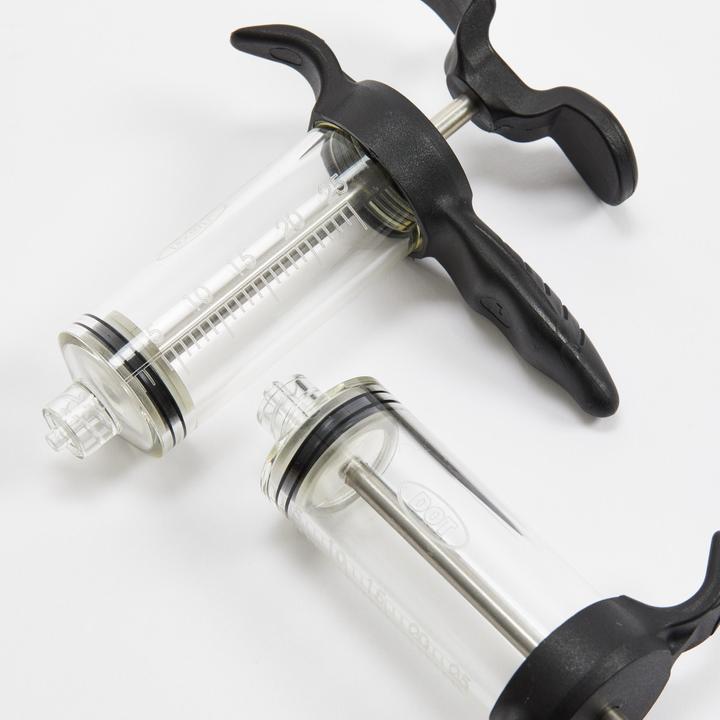 Actual product image Decathlon Dot brake bleeding kit