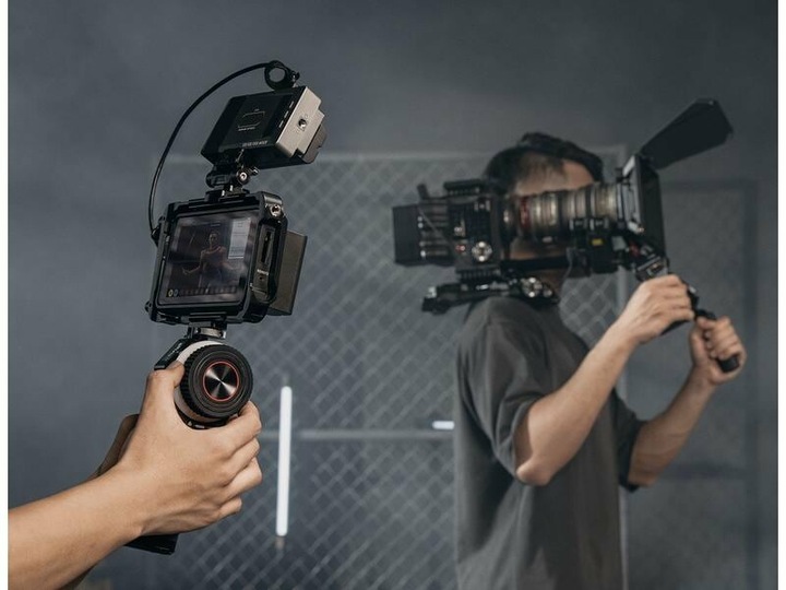 Actual product image SmallRig MagicFIZ Wireless Handgrip Kit (Follow Focus)