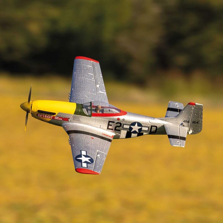 Produktbild E-Flite FLUGZEUG UMX P-51D Mustang 493mm BNF Basic Basic - Detroit Miss (Warbird)
