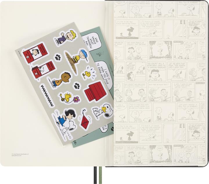 Actual product image Moleskine Peanuts Group (13 x 21 cm, Dotted, Lined, Plain)